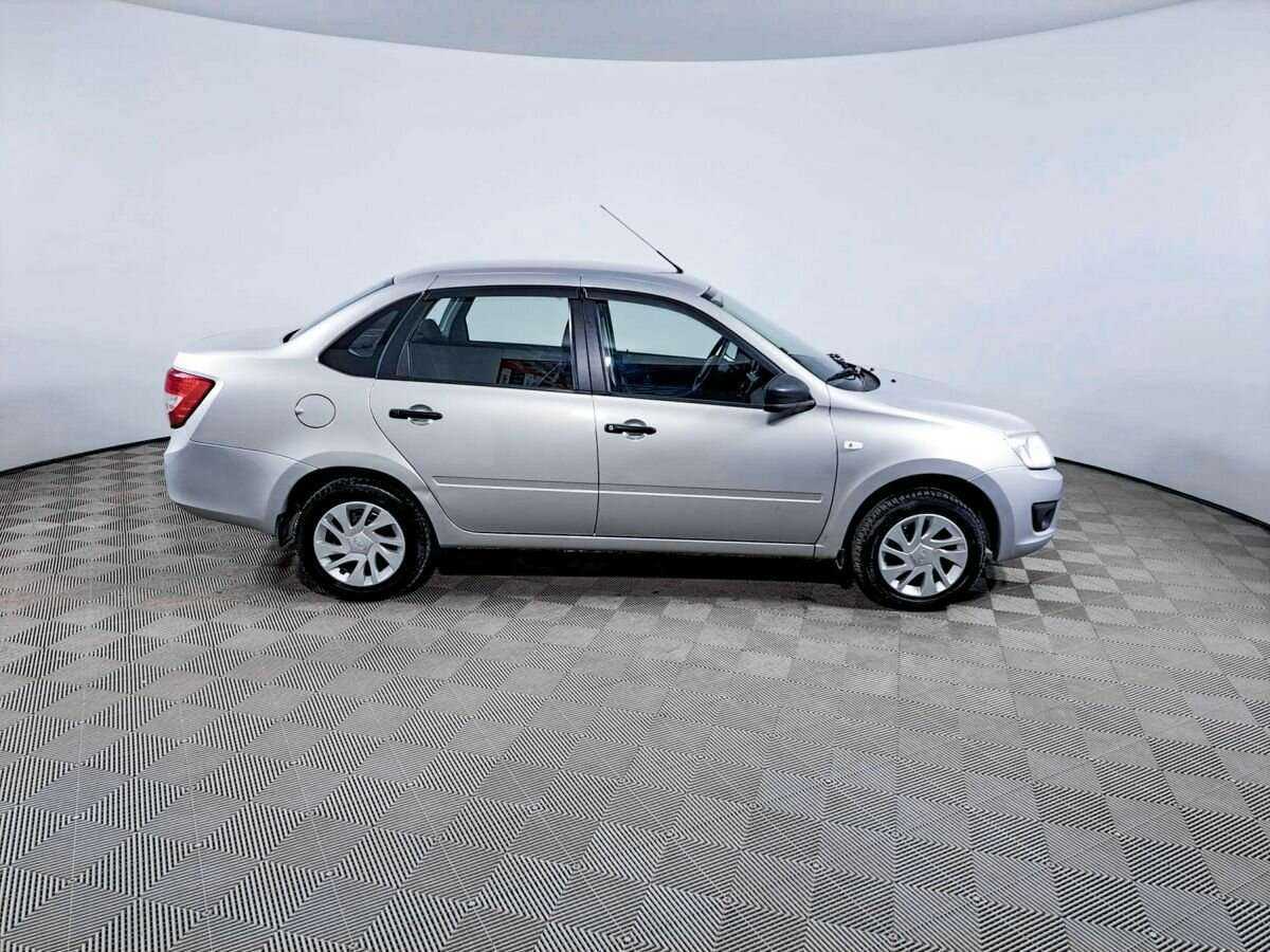 Lada (ВАЗ) Granta, 2017 - фото №4